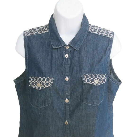 Marie Claire Denim Dark Wash Jean Blouse  Embroidery Fabric Treatment Designs M - Picture 2 of 8